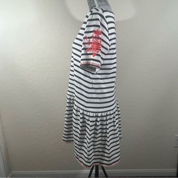 Kate Spade Striped Embroidered Shift Dress Woman’s Medium - Picture 5 of 9